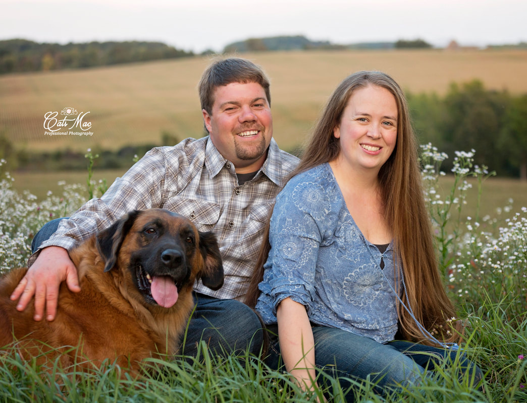 Couples photo session with dog