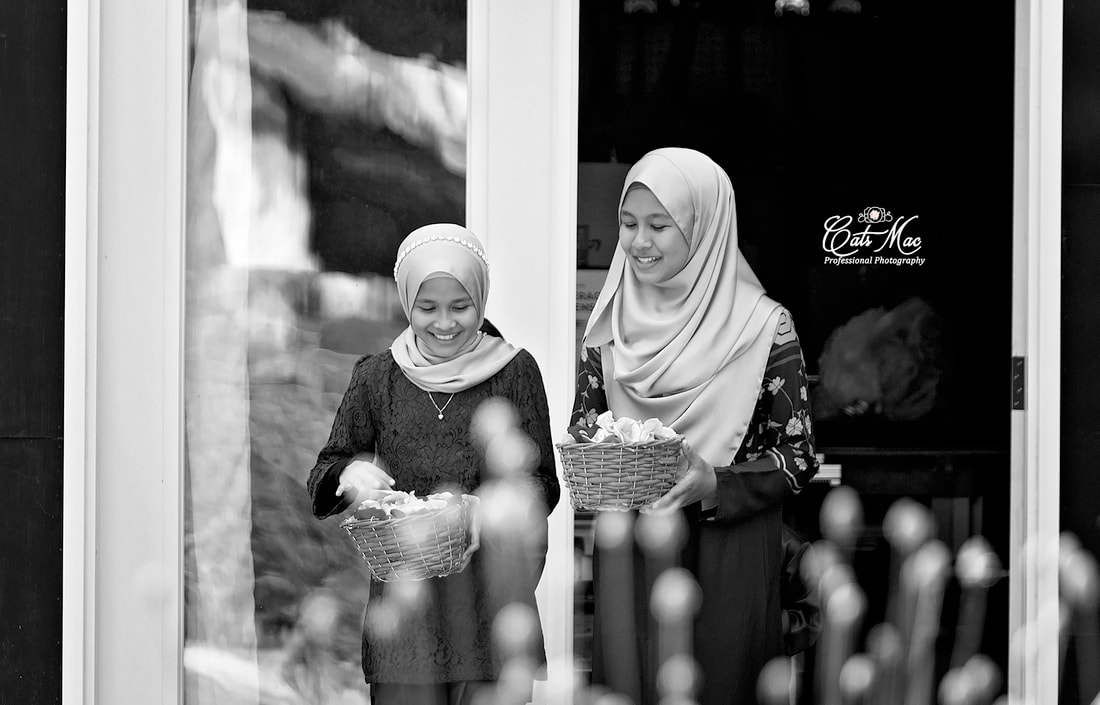 Muslim flower girls wedding