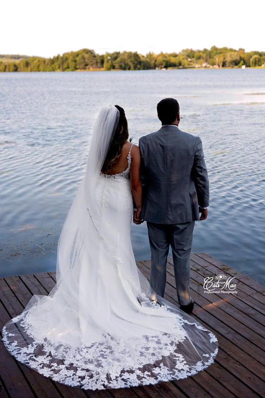Stillwater on the Lake Chemong bride and groom elopement gardens