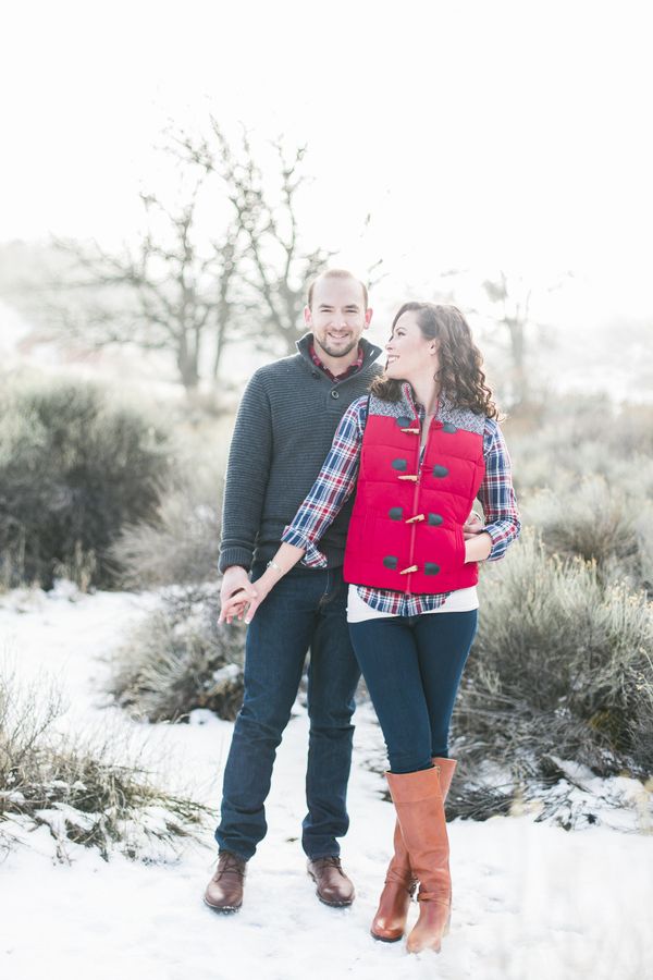 What to wear outdoor winter engagement